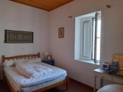 Ag. Fotia bei Sitia Kreta, Ag. Fotia: Traditionelles Steinhaus auf zwei Etagen mit Innenhof und Parkplatz zu verkaufen Haus kaufen